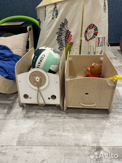Машинка-короб для хранения игрушек