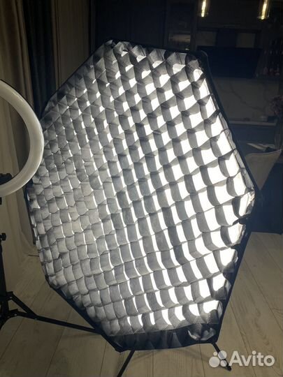 Свет для съемки Godox SL60W