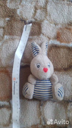 Мягкие игрушки большие и маленькие