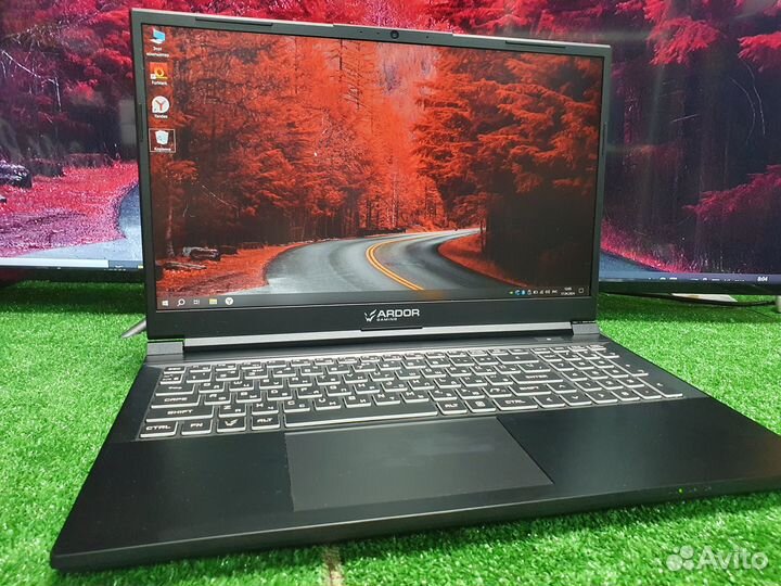 Игровой ноутбук на i5 12450 RTX 4050 16GB DDR5