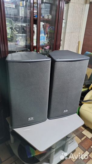 Пара колонок Динакорд 1000вт+микшер