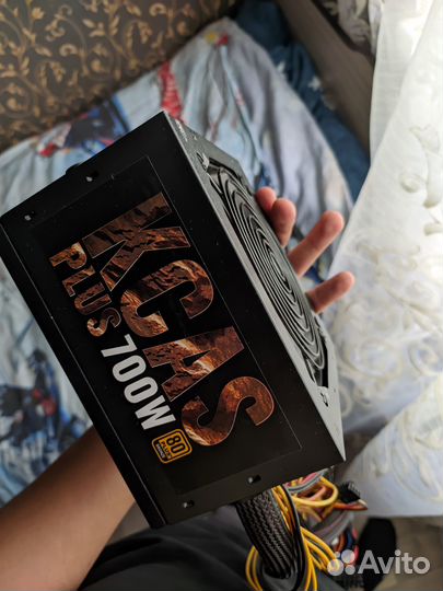 AeroCool kcas plus 700W