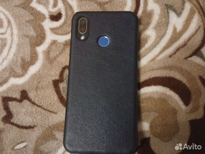 HUAWEI P20 Lite, 4/64 ГБ