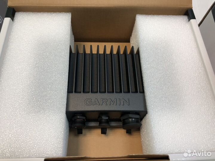 Garmin Panoptix LiveScope Plus LVS34+GLS10