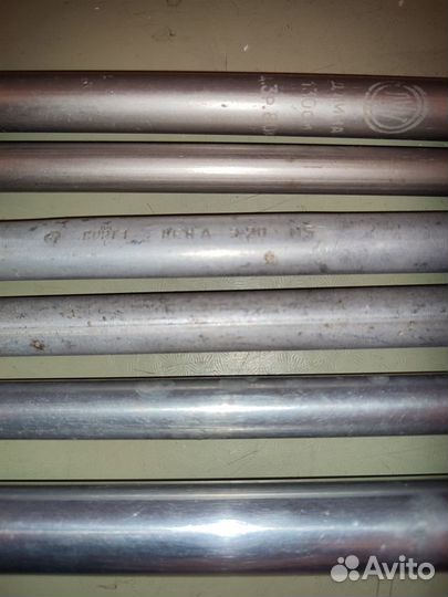 Трубы алюм. от Гардин 160, латунная 97, палки 130