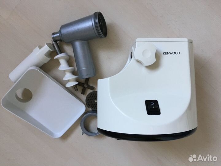 Мясорубка электрическая Kenwood