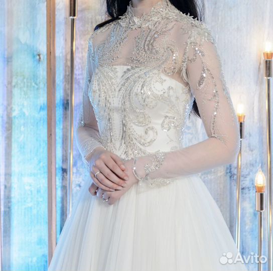 Свадебное платье