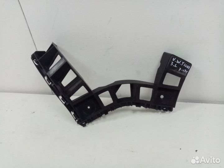 Кронштейн заднего бампера левый Volkswagen Tiguan