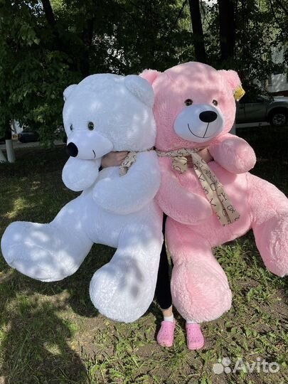 Большие плюшевые медведи