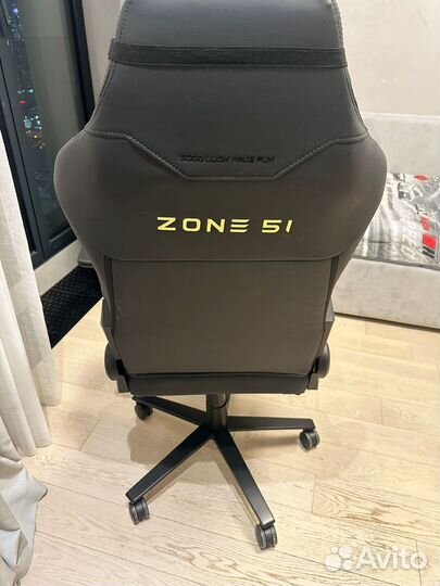 Компьютерное игровое кресло Zone 51