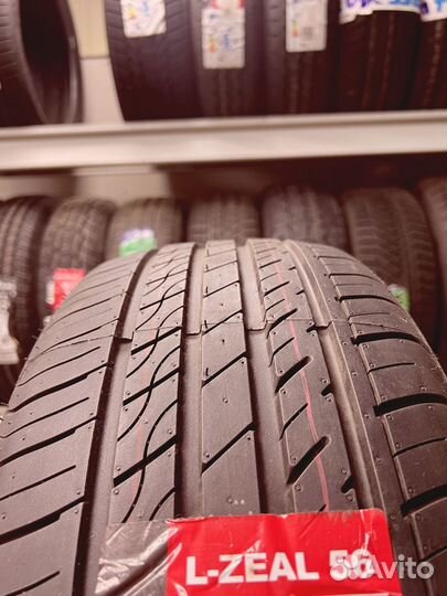 iLink L-Zeal56 215/40 R18 94H