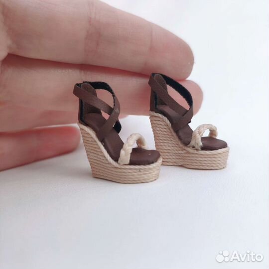 Обувь для Барби