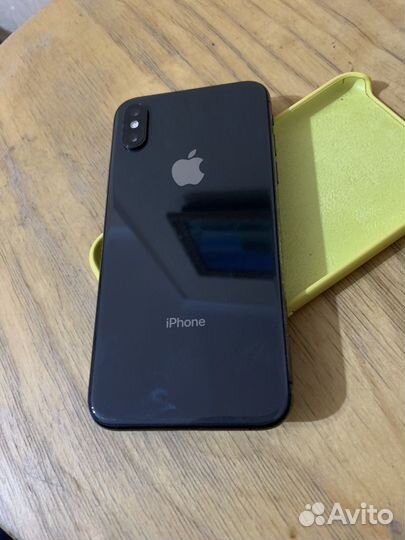 iPhone Xs, 64 ГБ