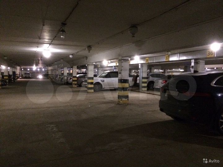 Машиноместо, 29 м²