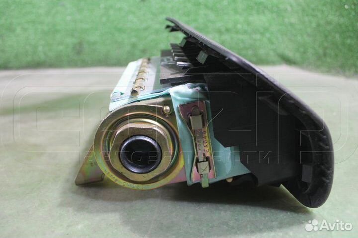 Подушка безопасности пассажира Subaru Legacy