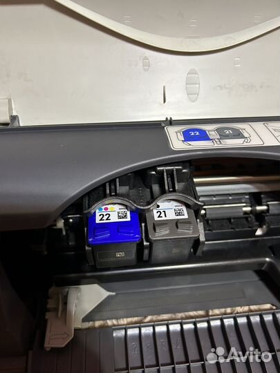 Принтер цветной HP 1400 Deskjet с картриджем