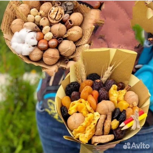 Ореховый букет на 1 сентября