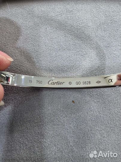 Cartier love