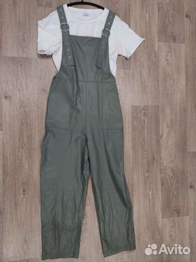 Комбинезон женский