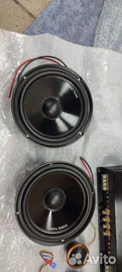 E.O.S. T1500 le