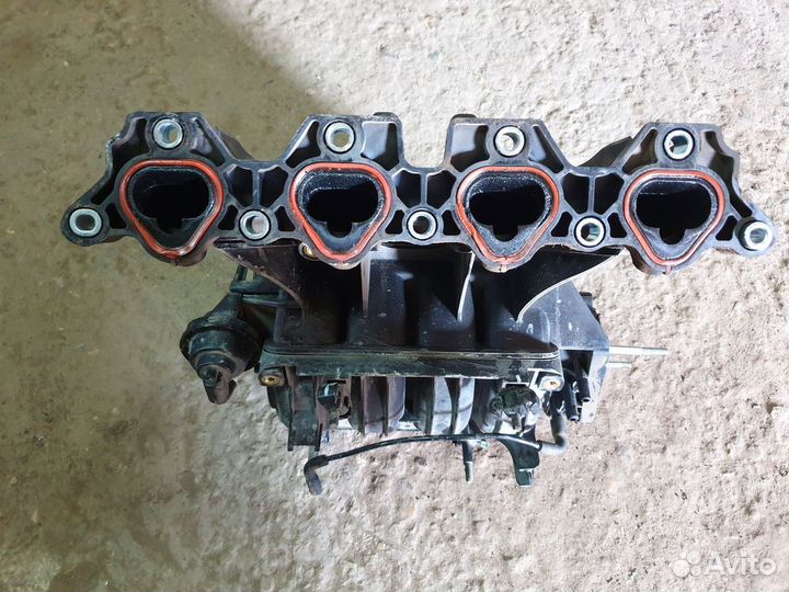 Коллектор впускной Шевроле Лачетти