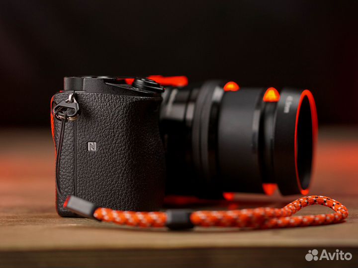 Sony Alpha a6300 + sel 16-50 oss