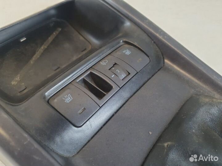 Центральный тоннель Hyundai Elantra седан G4ED