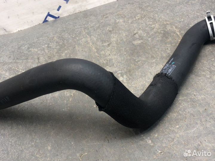 Верхний патрубок Ford Focus 3