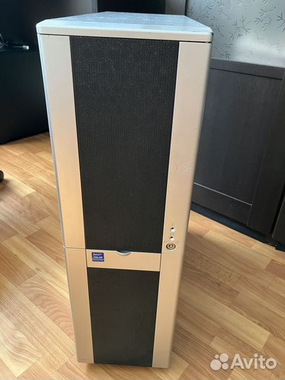 Корпус Bigtower Chieftec CA-01SL-SL-B