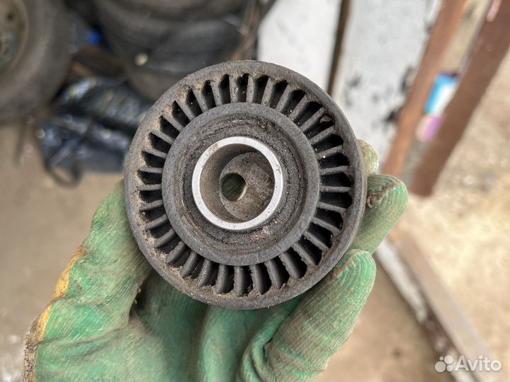 Ролик натяжителя ремня BMW M50B20