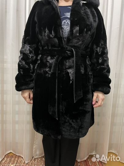 Шуба из мутон с норкой 46 размер
