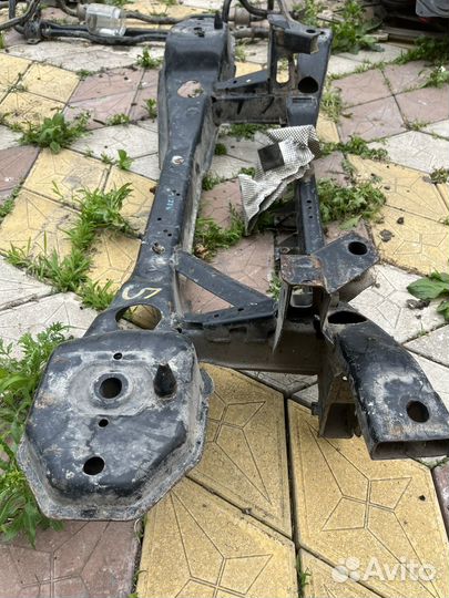 Балка подвески задняя mazda axela mazda3 BK BK3P B