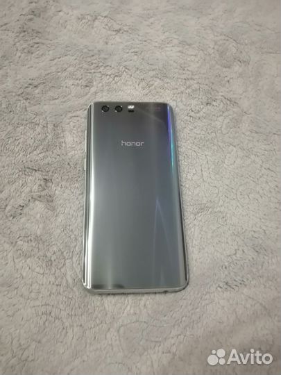 HONOR 9, 4/64 ГБ