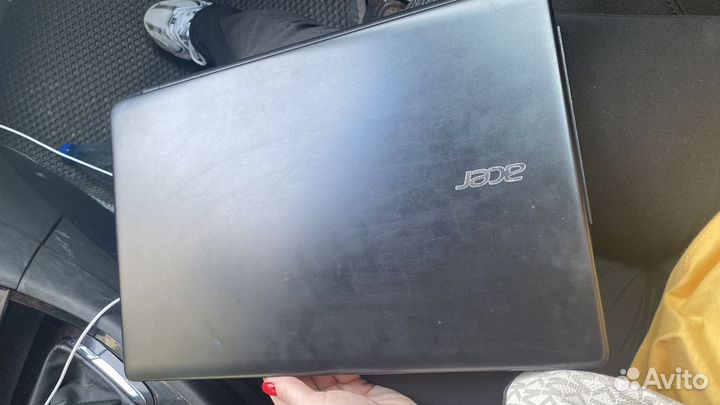 Ноутбук Acer aspire E1 522