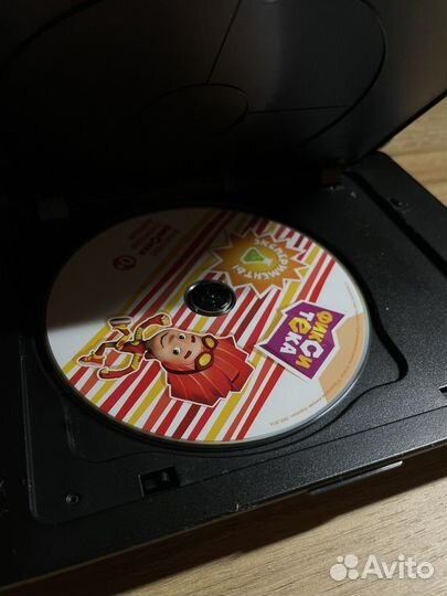 Проигрыватель сд дисков