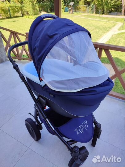 Коляска Tutis Zippy 3 в 1 в прекрасном состоянии