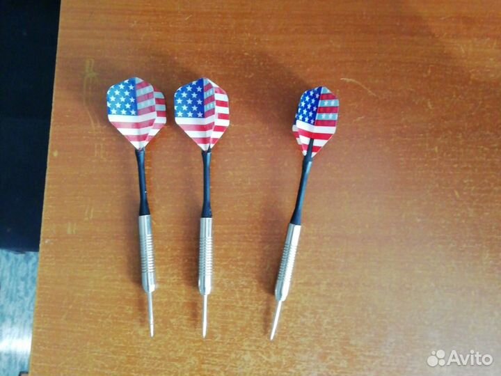 Дартс (+ 3 дротика )