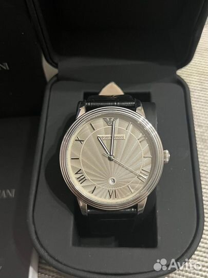 Часы Emporio Armani