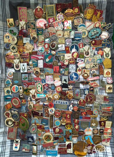 Коллекция значков