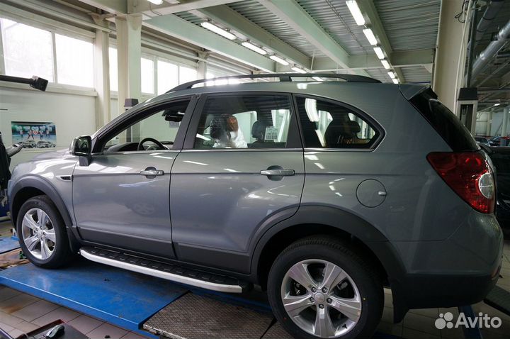 Пороги ступеньки на Chevrolet Captiva