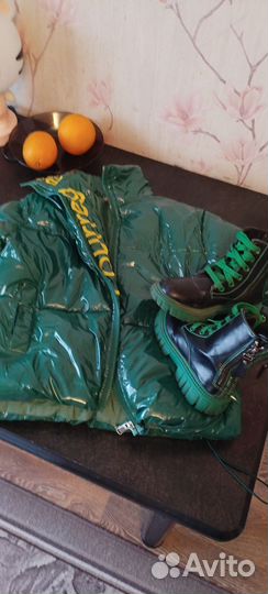 Куртка и ботинки