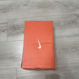 Кроссовки nike