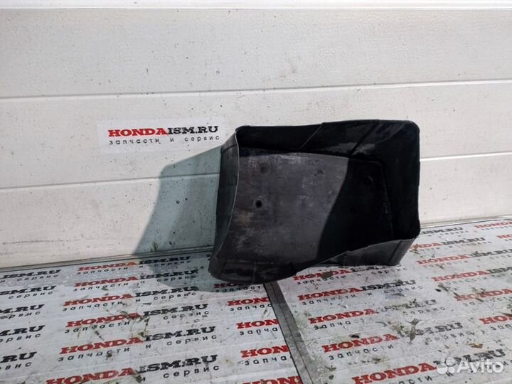 Площадка под АКБ Honda Pilot YF4 J35 2008-2012