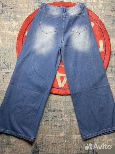 Джинсы balenciaga vetements type