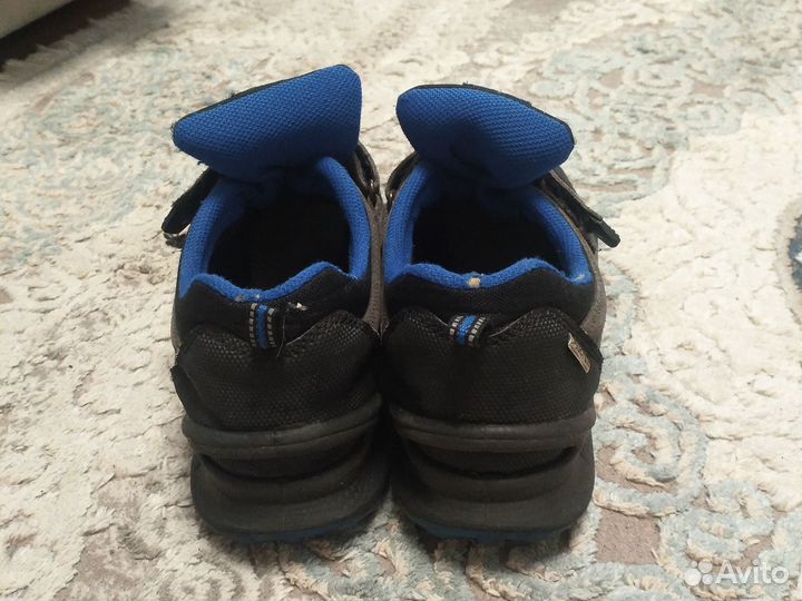 Кроссовки мужские замшевые