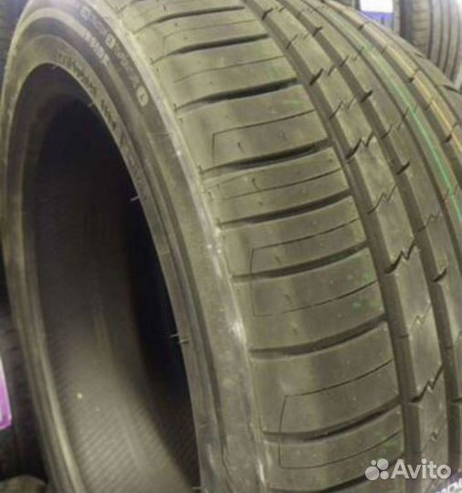 Tracmax X-Privilo RS01+ 315/35 R21
