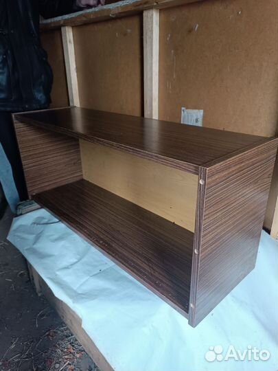 Полка книжная настенная