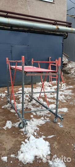 Вышка тура на колесах