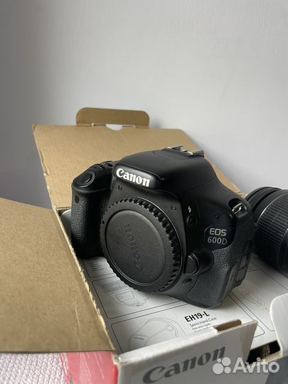 Фотоаппарат canon eos 600D