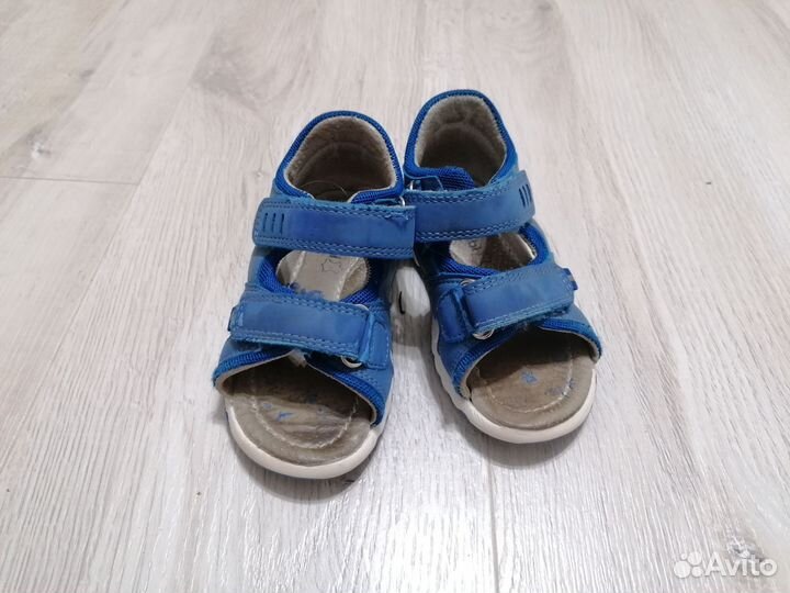 Сандалии Tombi 24